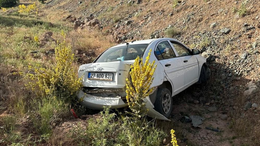 Adıyaman'da trafik kazası 2 kişi yaralandı 