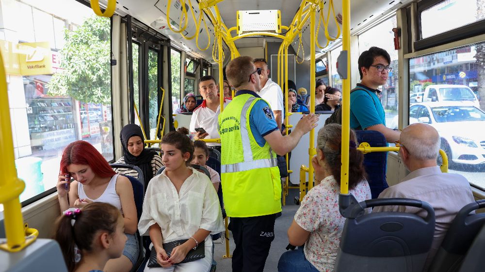 Antalya'da kliması kapalı halk otobüslerine ceza uygulanıyor