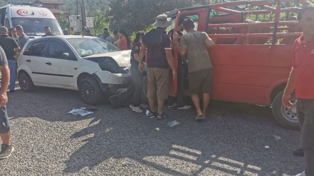 Antalya'da safari kazası yaralılar var