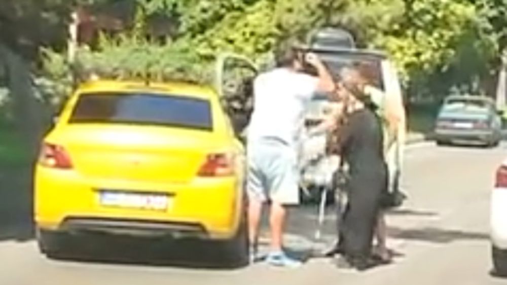 Antalya'da taksi şoförü hayatının şokunu yaşadı