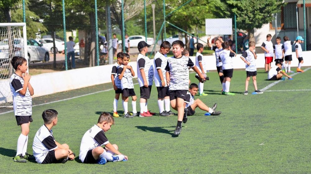 Aksaray'da Yaz Spor Okulları'na  bu yıl da ilgi büyük