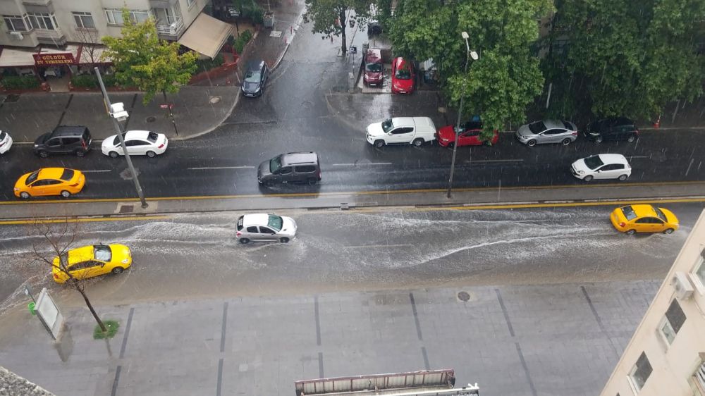 Ankara'da Meteoroloji uyarmıştı yağışlar başladı