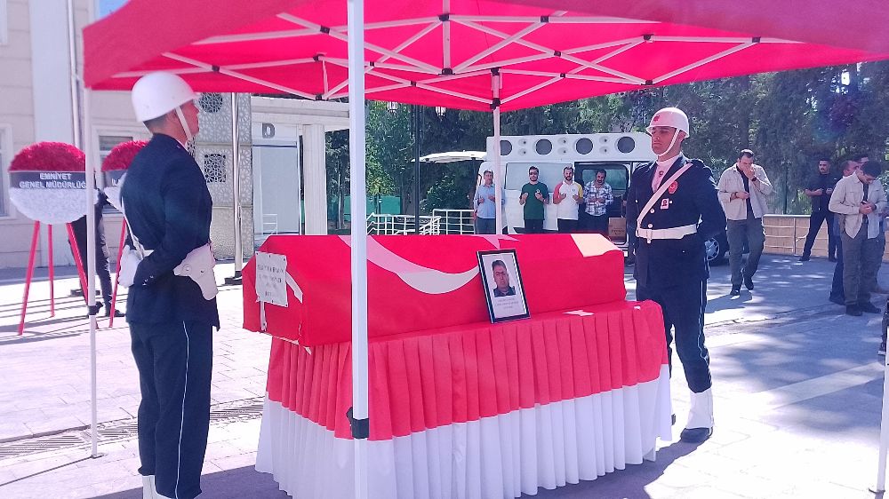 Bakan Murat Kurum,  Zekeriya Baran'ın cenazesine katıldı