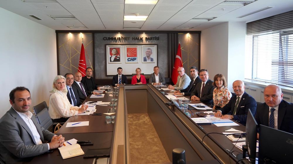 Bilecik Belediye Başkanı Melek Mızrak Subaşı, SODEMSEN yönetim kurulu toplantısına katıldı