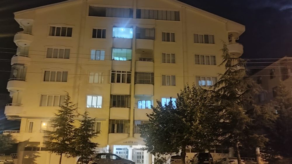 Konya’da 5. kattan düşen kız hayata tutunamadı 