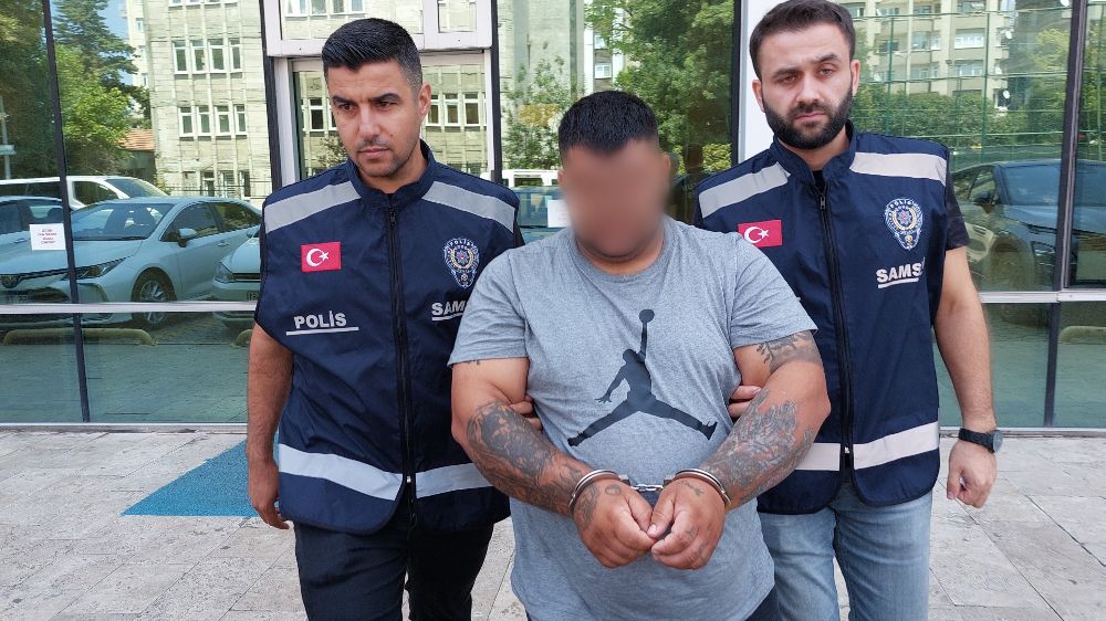 Samsun'da bir şahıs zorla alıkoyup darp etti çıkarıldığı mahkemede tutuklandı 