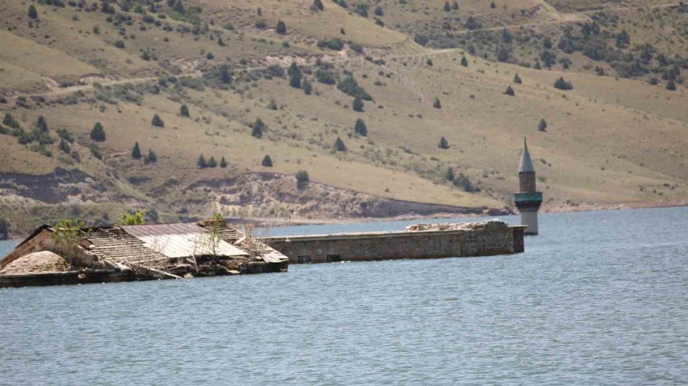 Sarıkamış’ta  eski yerleşim yerleri ortaya çıktı