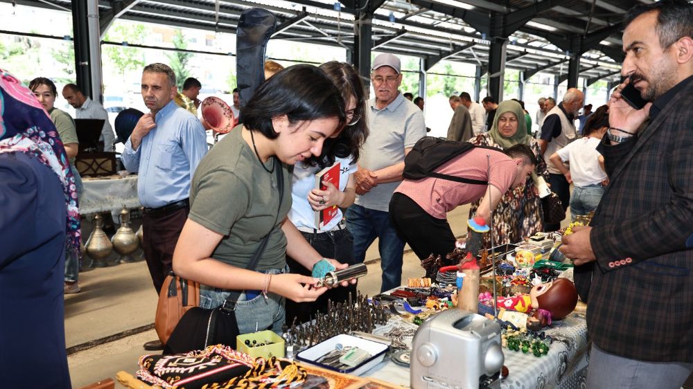 Talas Belediyesi duyurdu; Antika pazarı artık başka yerde açılacak