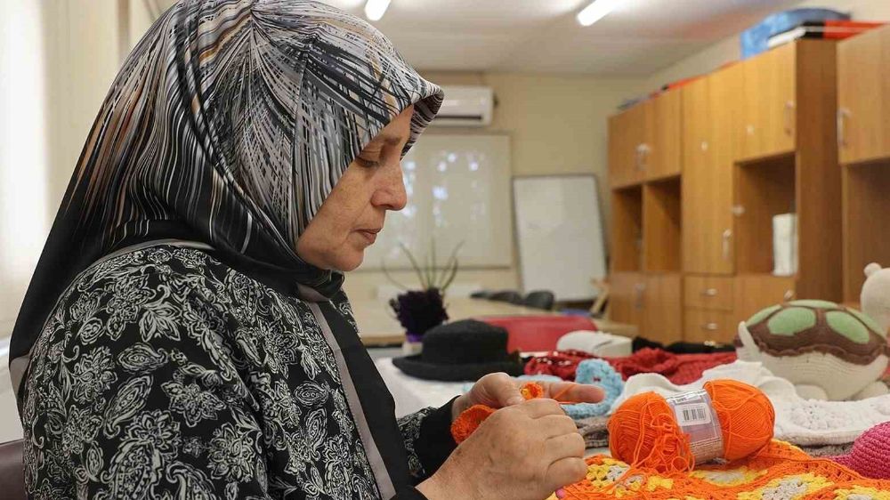 Yeni hobisi vazgeçilmezi haline geldi ev hanımlarına ilham kaynağı oldu