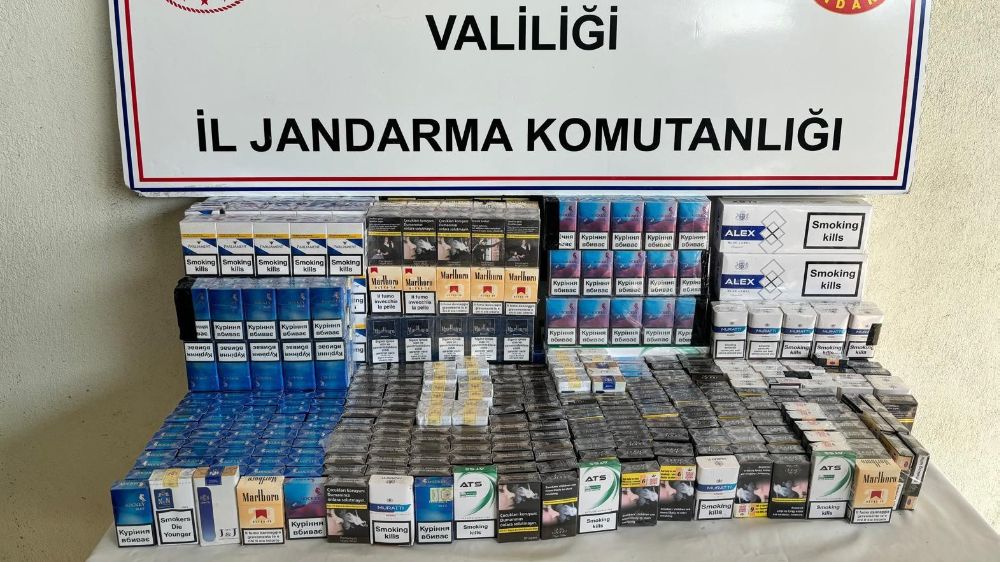 Afyon'da Jandarma 830 paket bandrolsüz sigara ele geçirdi