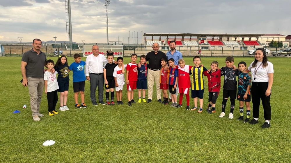 Afyonkarahisar'da büyük futbol turnuvası yarın başlıyor