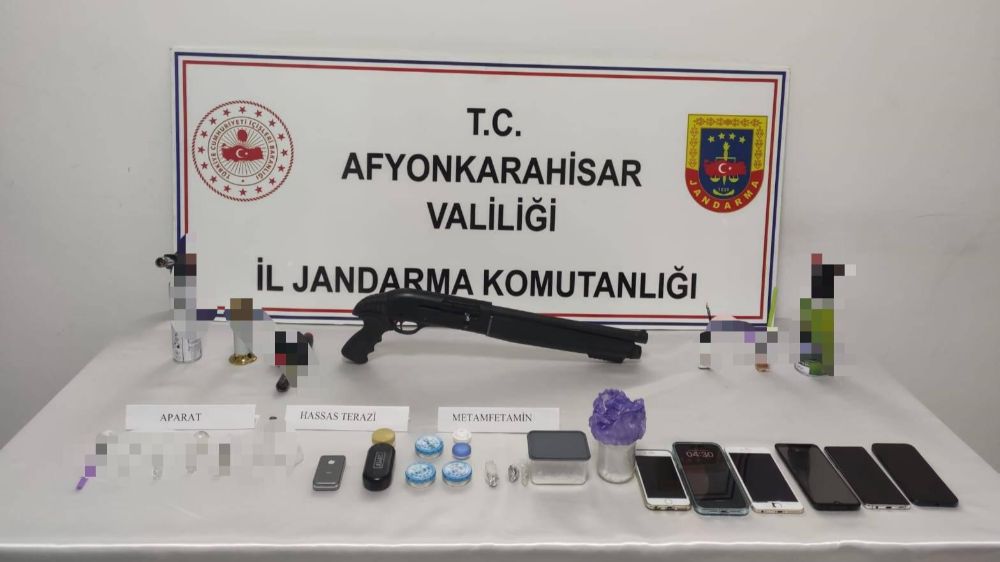 Afyonkarahisar’da uyuşturucu tacirlerine asla geçit yok