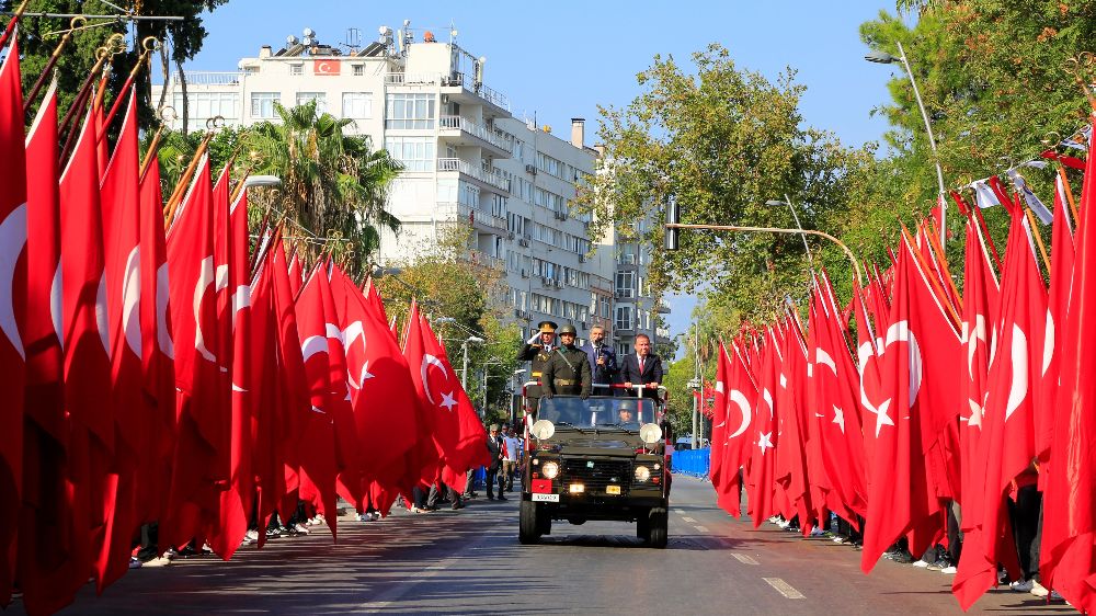 Antalya'da 30 Ağustos Zafer Bayramı coşkusu