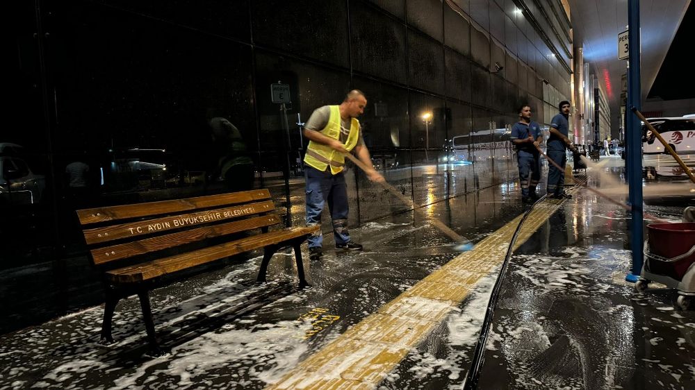 Aydın Büyükşehir Belediyesi, Terminali tertemiz yaptı 