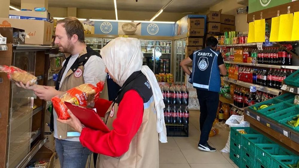 Bayburt'da  zabıta ekipleri   gıda denetimi gerçekleştirdi