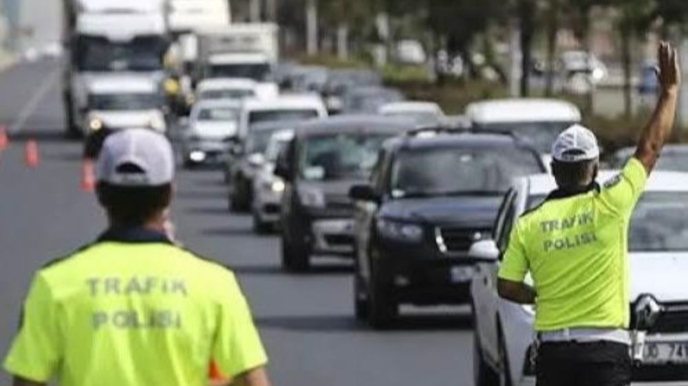 Bilecik'te trafik denetiminde 122 araç sürücüsüne para cezası