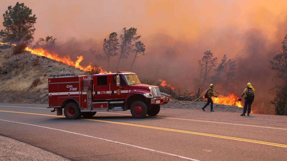 California'da orman yangını 400 bin dönümü kül etti! Eyalet tarihinin en büyük 4. orman yangını oldu