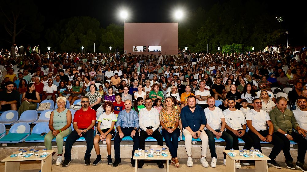 Denizli'de ‘İftarlık Gazoz' izleyenleri hem güldürdü, hem ağlattı