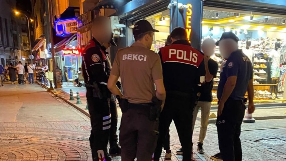 Eskişehir'de 'Barlar Sokağı'nda kimlik sorgulaması