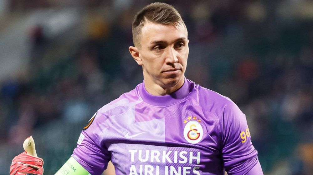 Galatasaray'ın kalecisi Muslera, Young Boys maçında sakatlandı