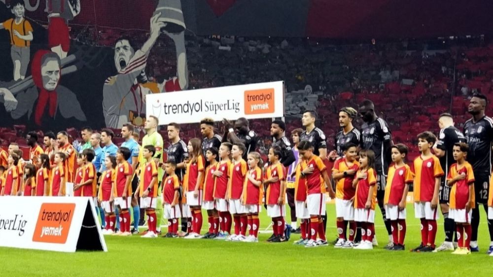 Galatasaray ve Beşiktaş Kupa Heyecanında Karşı Karşıya