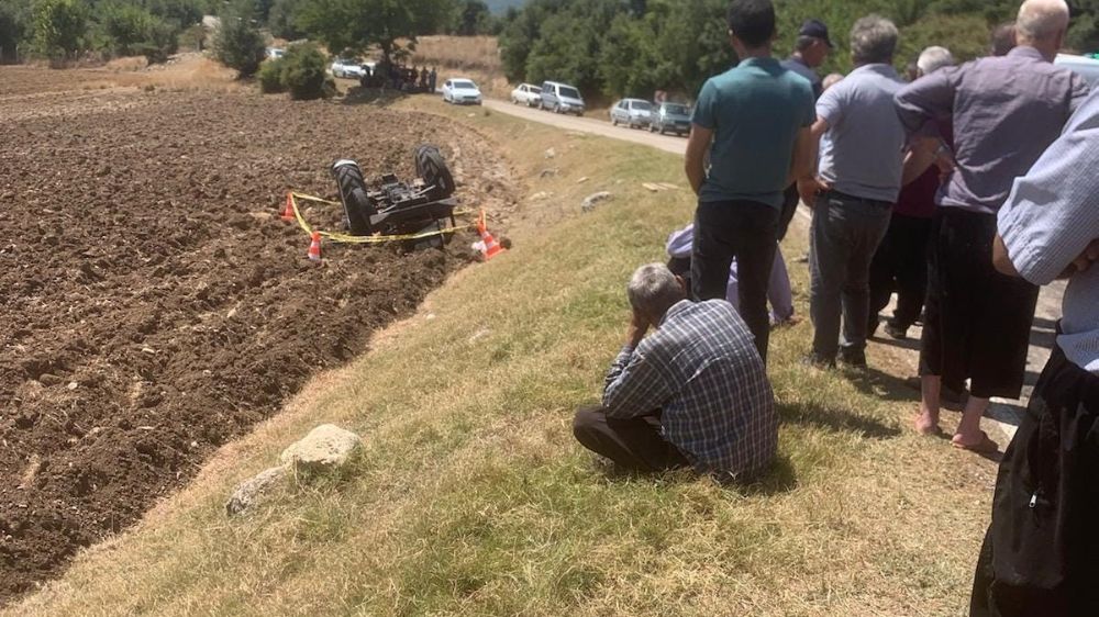 Kahramanmaraş'ta  traktörün devrilmesi sonucu bir kişi hayatını kaybetti