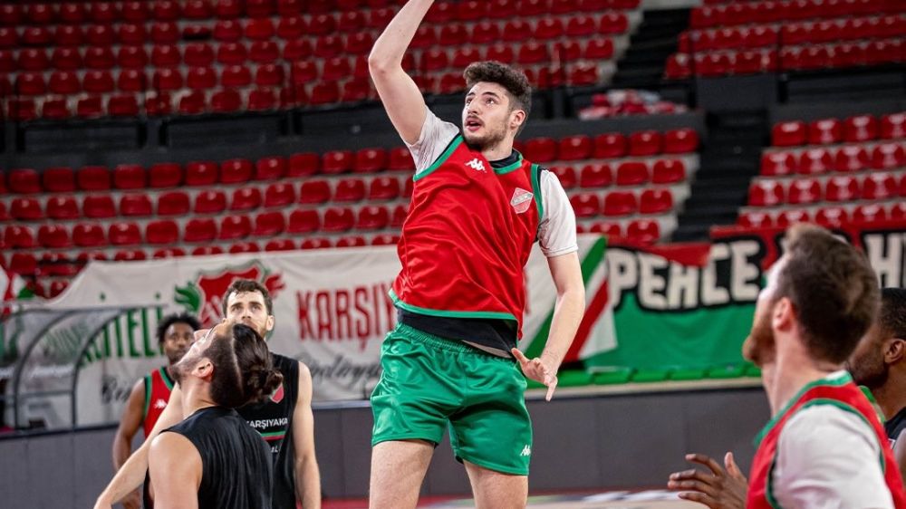 Karşıyaka Basketbol,  potası git gide güçleniyor