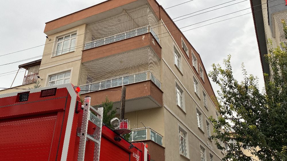 Konya'da doğum gününde üzen olay helyum gazlı tüp patladı