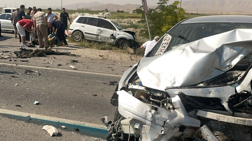 Konya kaza haberi! Zincirleme trafik kazasında ölü ve yaralılar var