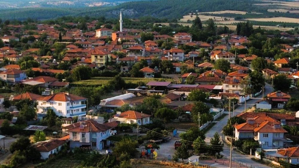 Mahallenin eksikleri için yardım kampanyası 