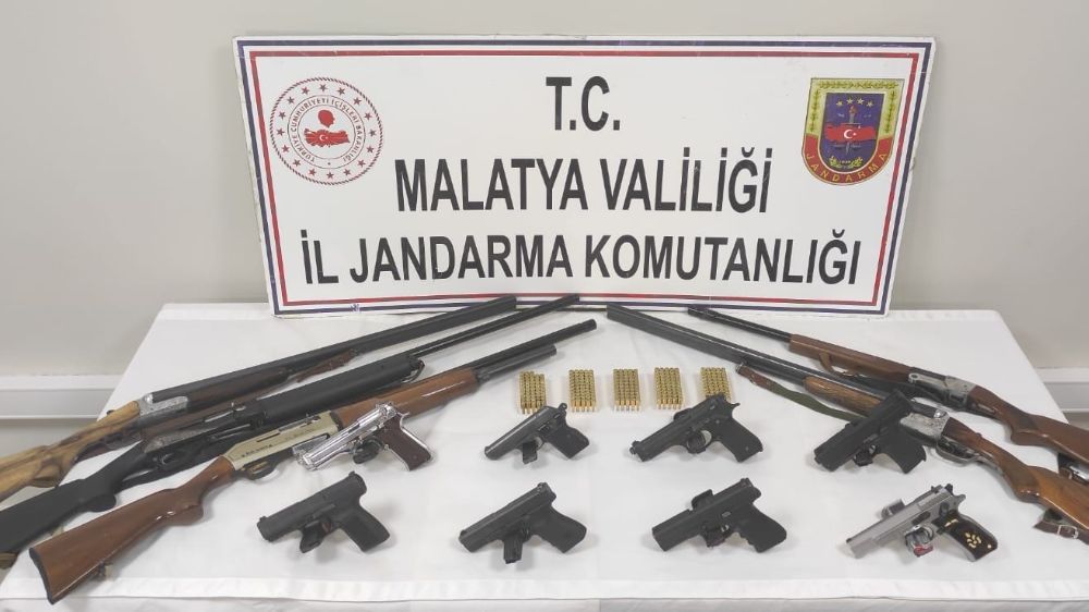  Malatya’da jandarma ekiplerinden ruhsatsız silah operasyonu