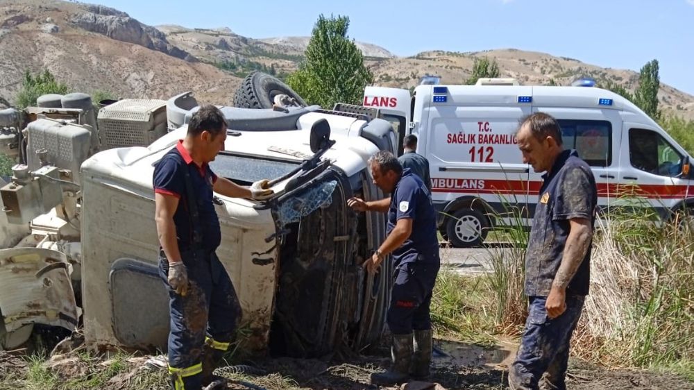 Malatya'da trafik kazası 2 kişi yaralandı 