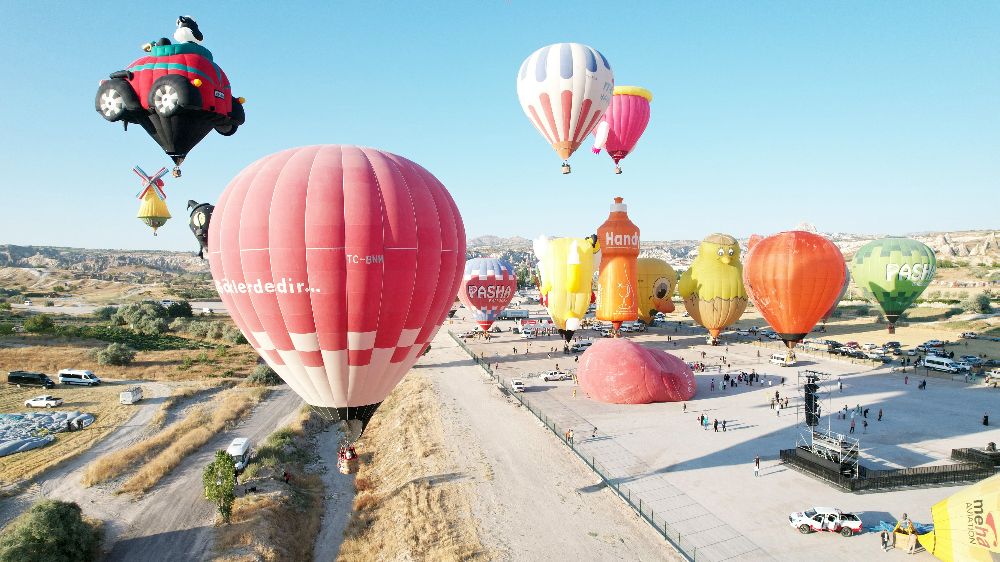 Nevşehir Kültür Yolu Festivali gökyüzüne renk katıyor