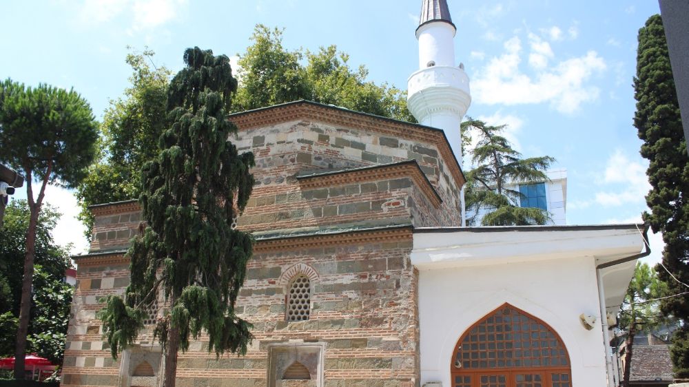 Samsun'un tarihi Yalı Camii dimdik ayakta 