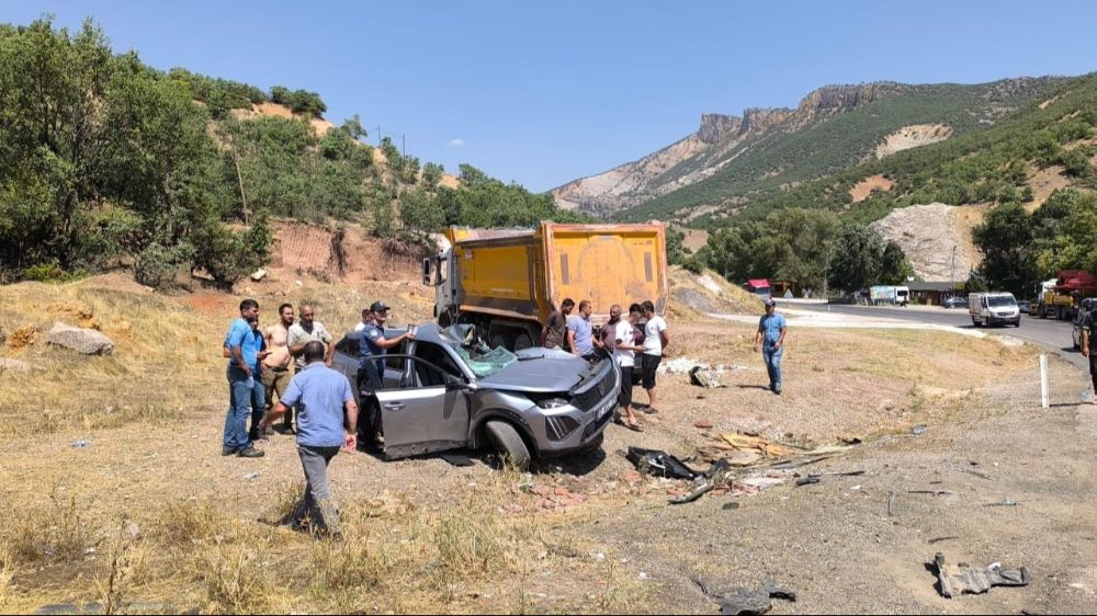 Tunceli’de feci kaza; 2 ağır 7  kişi yaralandı