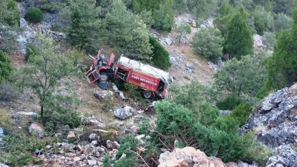 Yangına müdahaleden dönen araç kaza yaptı; 2 yaralı 