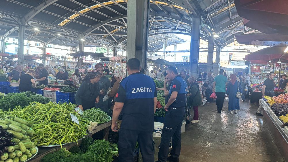 Zonguldak'ta zabıta ekiplerinden denetim