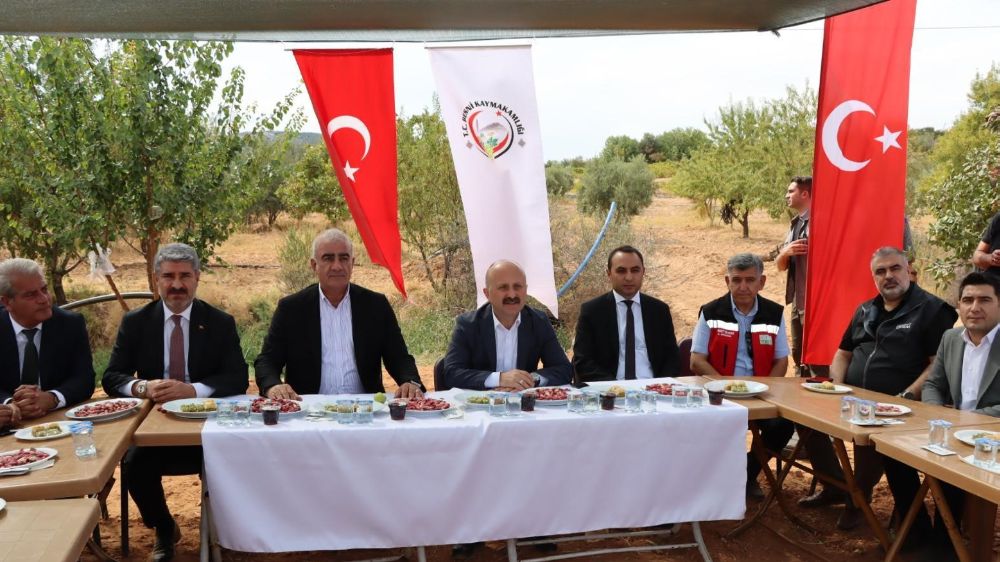 Adıyaman'da antepfıstığı ve badem hasat etkinliği düzenlendi