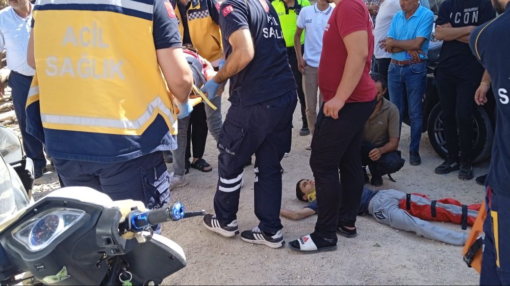 Adıyaman'da trafik kazası 2 kişi yaralandı