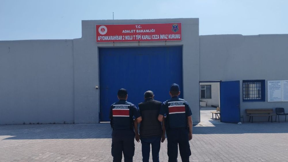 Afyon'da hapis cezasıyla aranan şahıs yakalandı