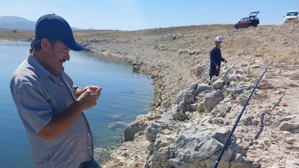 Afyonkarahisar’da amatör balıkçılara bilgilendirme yapıldı