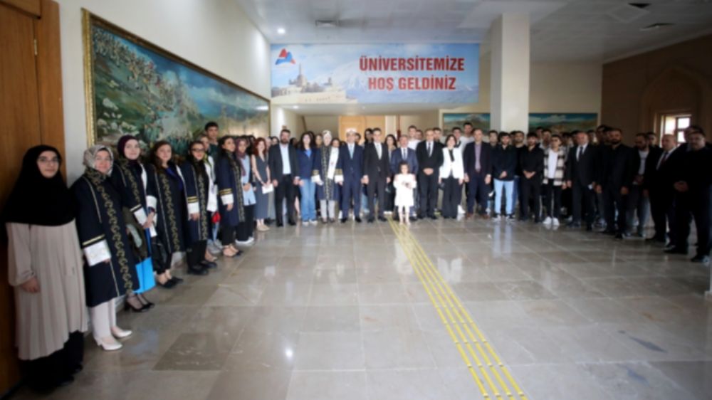 Ağrı İbrahim Çeçen Üniversitesi (AİÇÜ) Tıp Fakültesi 2024-2025 Akademik Yılı Açılış Töreni düzenlendi