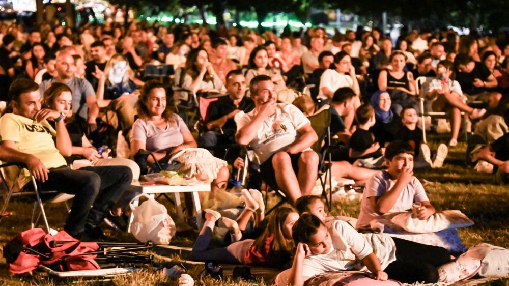 Antalya'da açık hava sineması