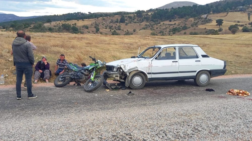 Çorum'da trafik kazası 22 yaşındaki genç hayatını kaybetti