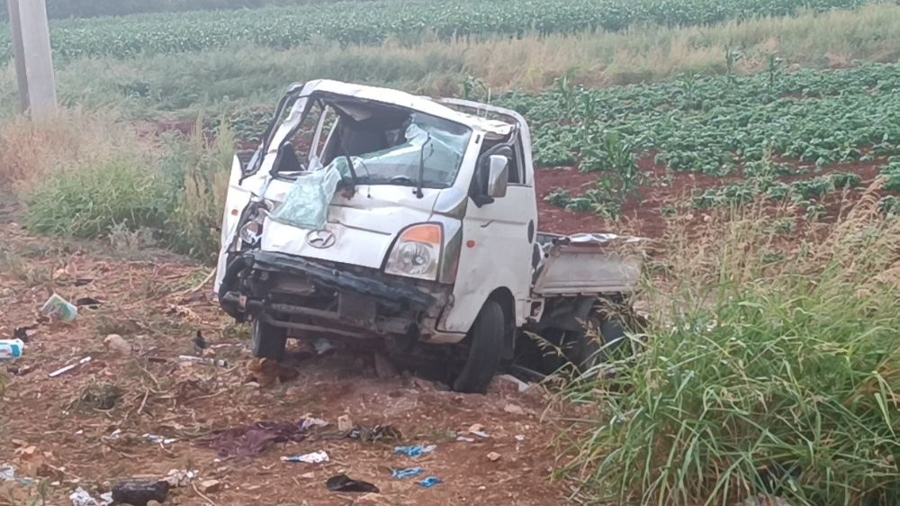 Gaziantep'te kamyonet şarampole uçtu 1 ağır 22 yaralı