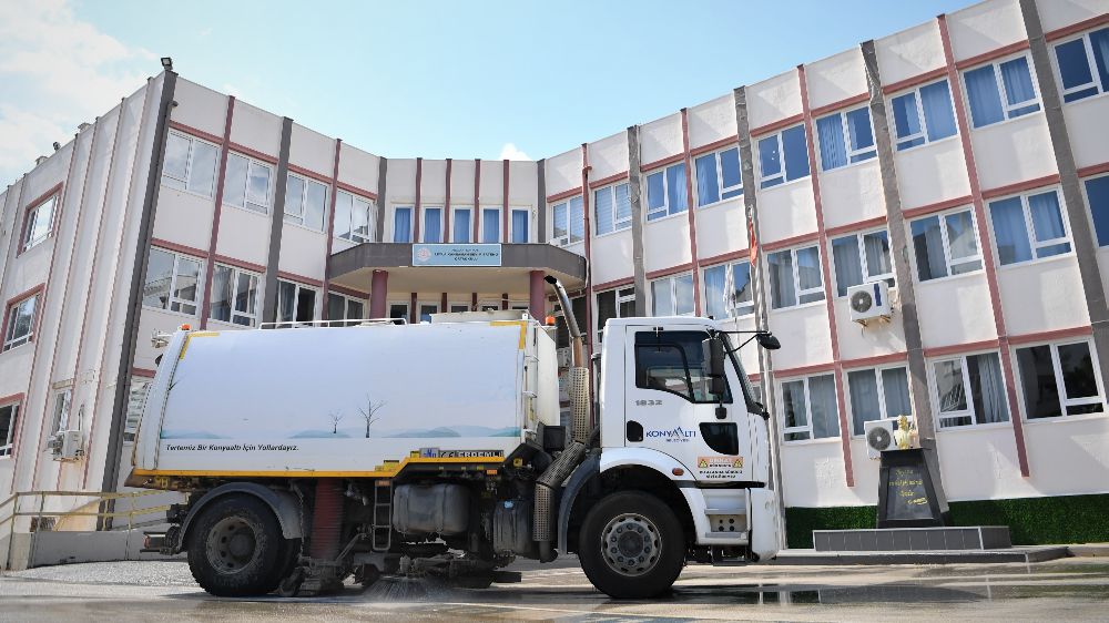 Konyaaltı'nda okulları yeni döneme hazır