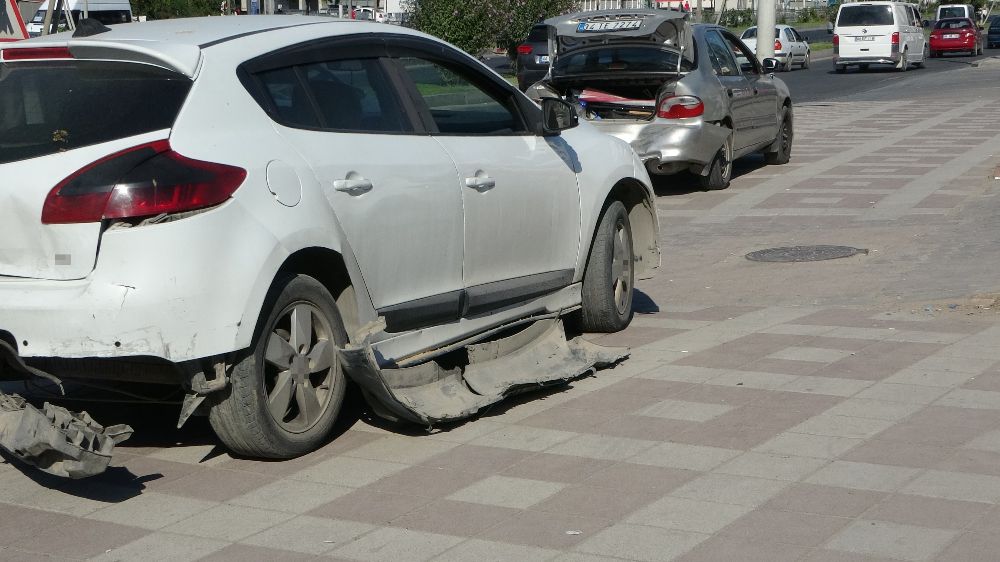 Malatya'da zincirleme kaza 5 araç birbirine girdi