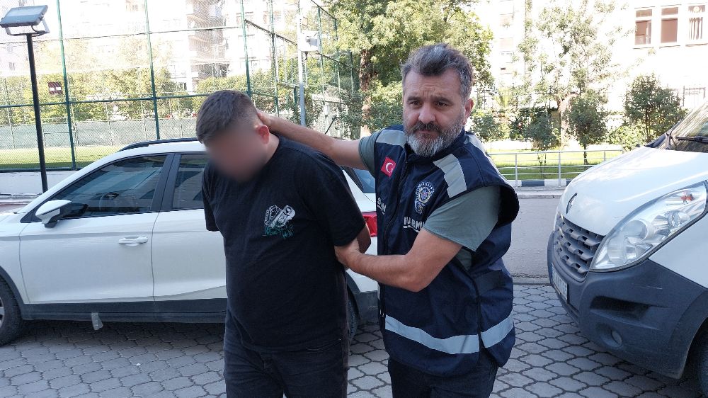 Samsun'da polis ekiplerinden uyuşturucu operasyonu 5 gözaltı