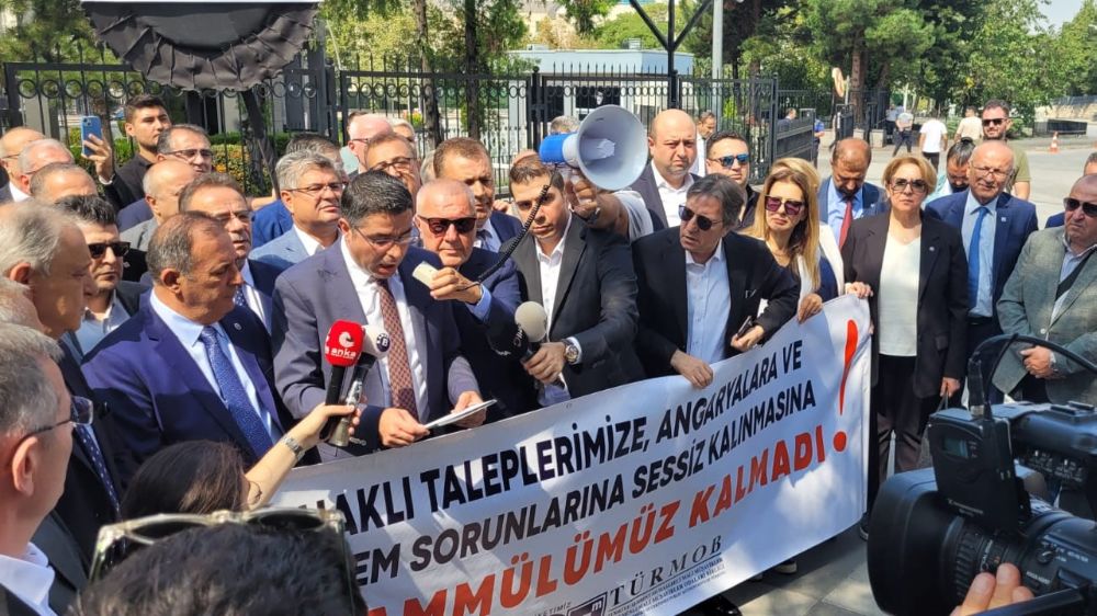 “Vergi beyannamelerini süresinde yetiştirebilmek için gayret gösteren meslek camiamızın bu emekleri yok sayılmakta”