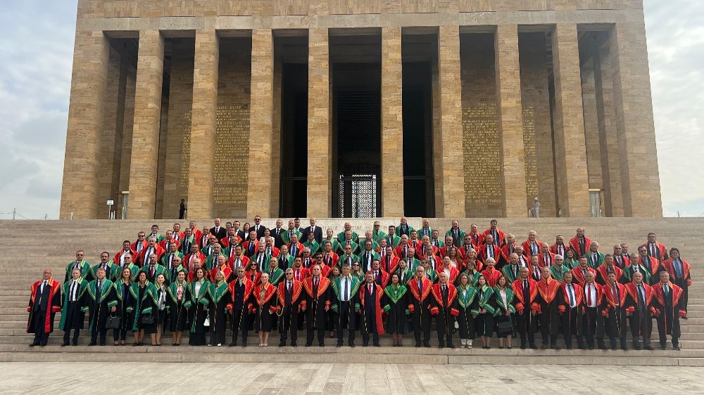 Yargıtay üyeleri adli yıl açılışı dolayısıyla Anıtkabir'e gittiler